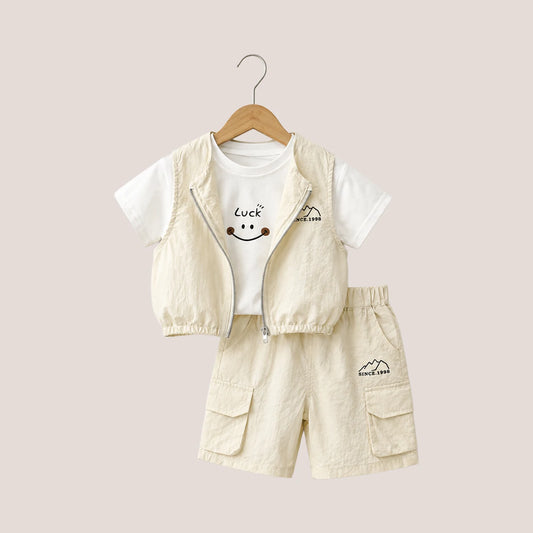 T-Shirt + Zip-Up Vest + Shorts | Peakachu
