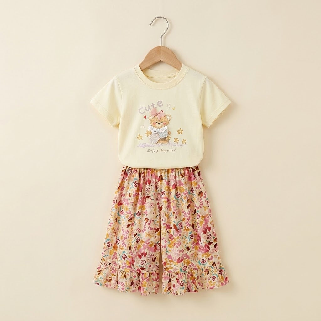 Graphic Shirt + Floral Skirt | Peakachu