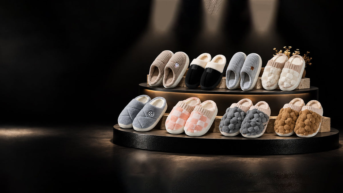 Mens / Womens Slippers