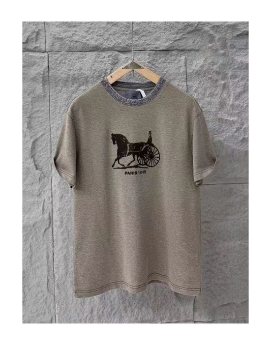 Oversized Horse Graphic T-Shirt | Peakachu