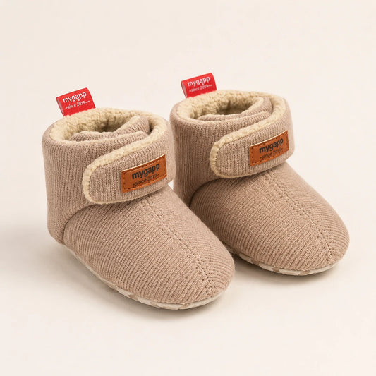 Hook And Loop Strap Soft Shoes | Peakachu