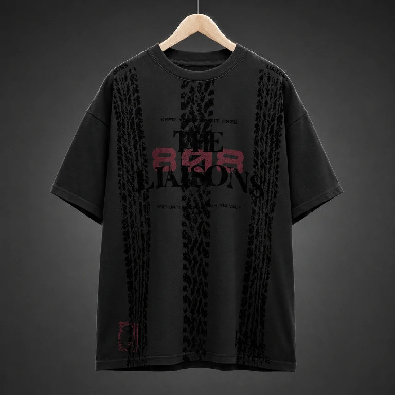 Oversized Graphic Crimson Print T-Shirt | Peakachu