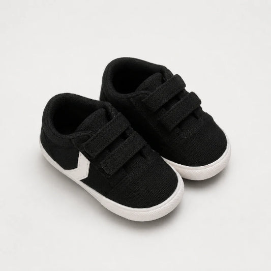 Baby Prewalker Sneakers | Peakachu
