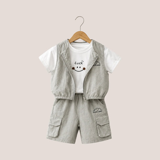 T-Shirt + Zip-Up Vest + Shorts | Peakachu