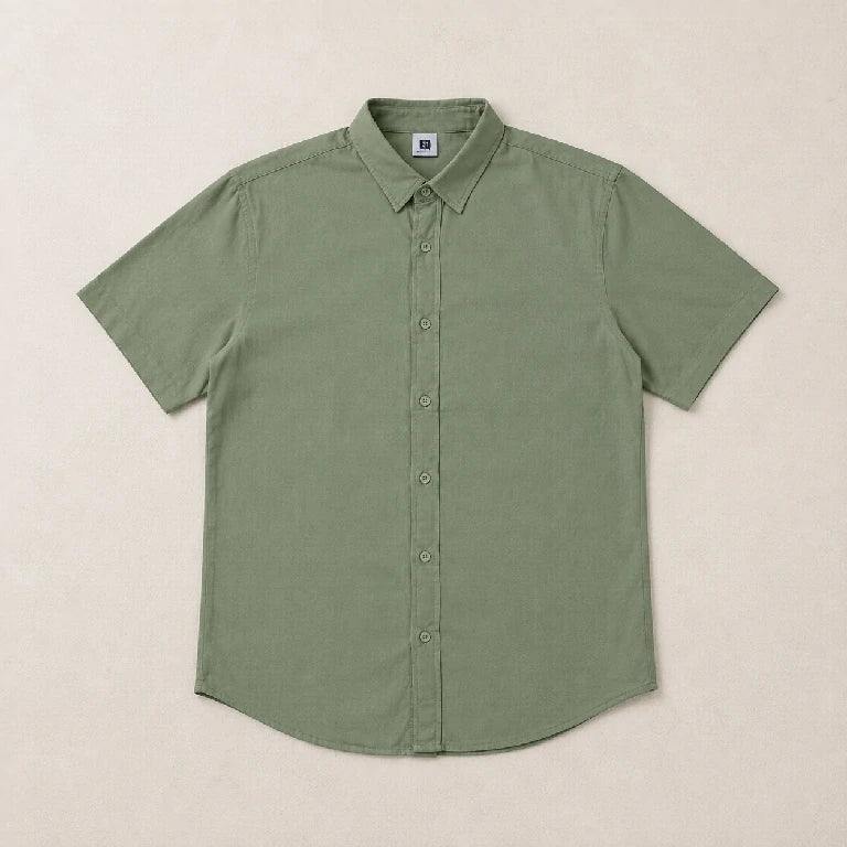 Plain Button-Down Shirt | Peakachu