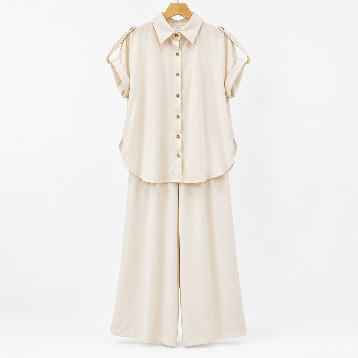 Sleeveless Button Down Co-Ord Set | Peakachu