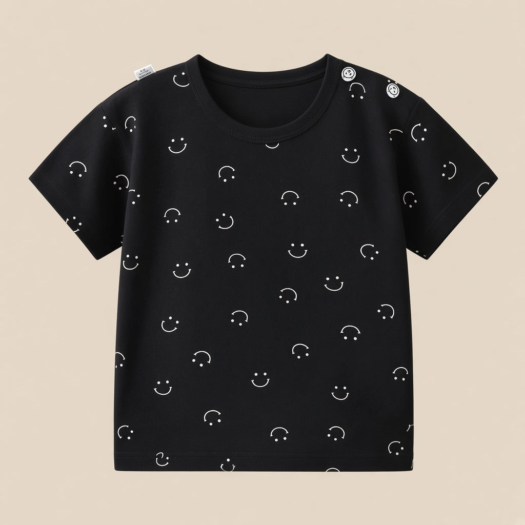 Smiley Face Print T-Shirt | Peakachu