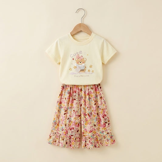 Graphic Shirt + Floral Skirt | Peakachu