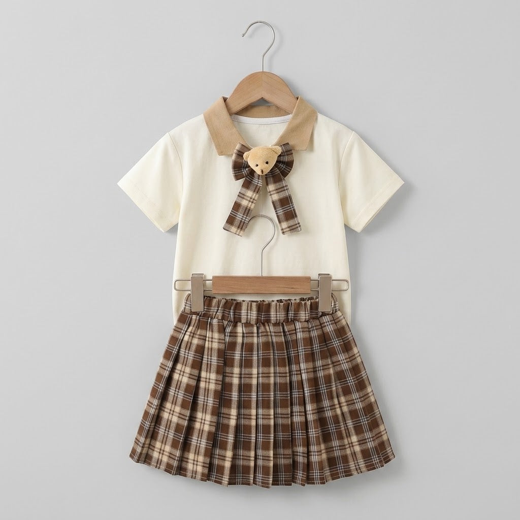 Solid Shirt + Checkered Skirt | Peakachu